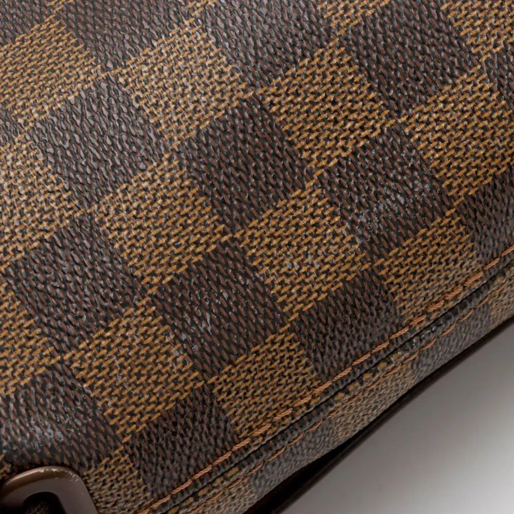 Louis Vuitton Damier Ebene Brooklyn MM Messenger